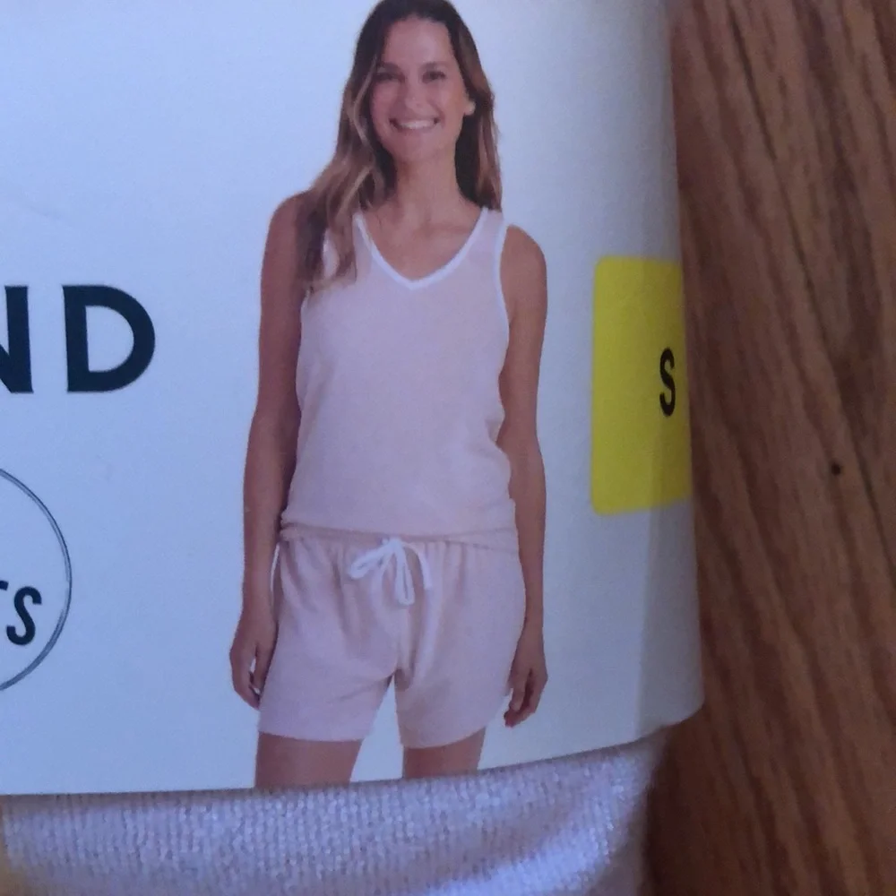 NWT Lucky Brand 4 piece super soft pajama set small - Picture 2 of 3